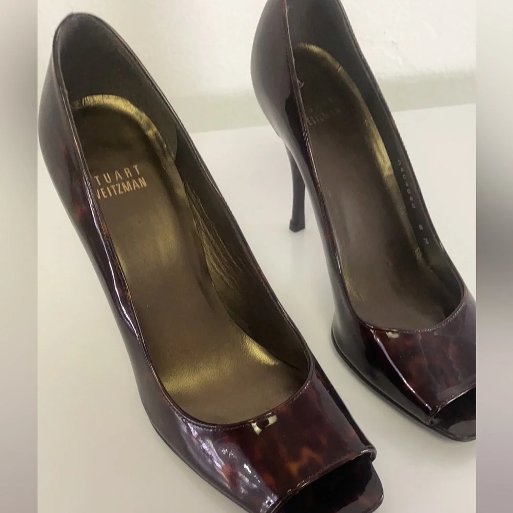 Stuart Weizmann career office square toe heels in turtoise shell size 8